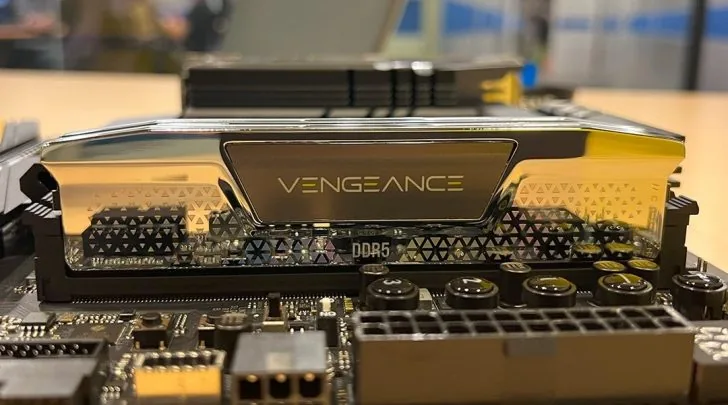 Corsair Vengeance DDR5 CUDIMM: 10000 MT/s Hız Bariyerini Aşan Yeni Nesil Bellek