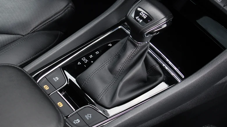 CVT mi, Otomatik Şanzıman mı? Karar Vermeden Önce Bilmeniz Gerekenler!